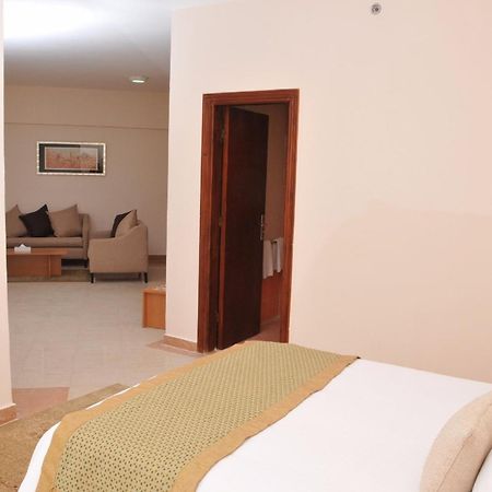 Hotel Tolip Family Club Borg El Arab King Mariout Habitación foto
